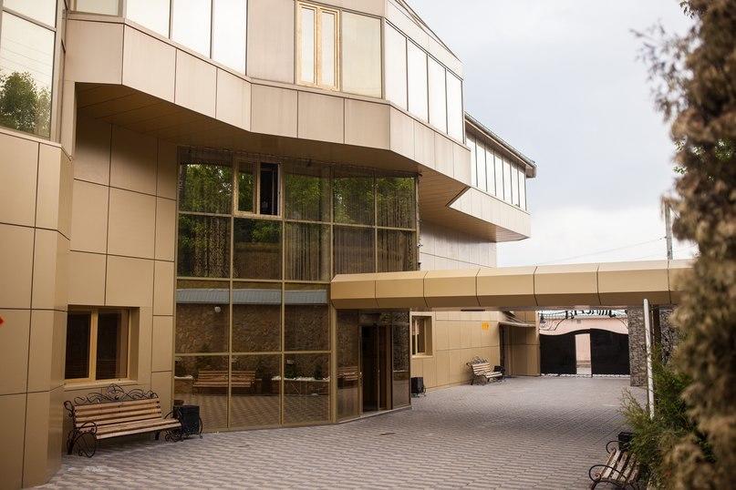 Imperiya Hotel Khmel'nyts'kyy Ngoại thất bức ảnh